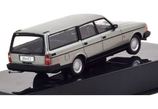 1/43 VOLVO 240 Polar 1988