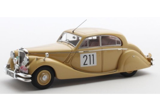 1/43 JAGUAR MK V N°211...