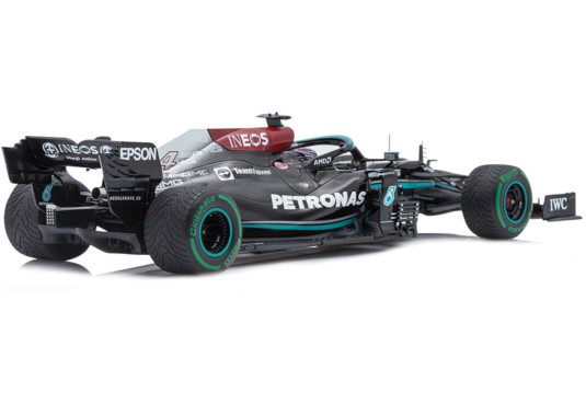 1/18 MERCEDES AMG F1 W12 E N°44 Grand Prix Russie 2021 + Pit Board 100ème Victoire