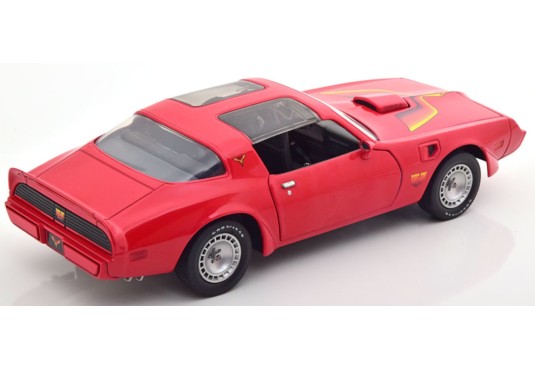 1/18 PONTIAC Firebird Fire Am 1977