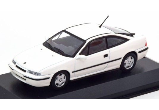 1/43 OPEL Calibra 1989