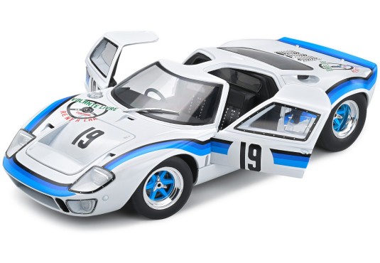 1/18 FORD GT40 MKI N°19 Agola Championship 1973