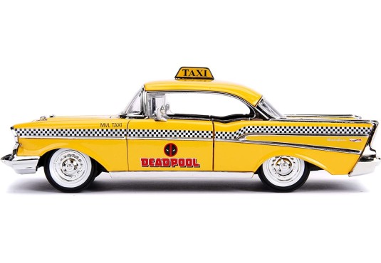 1/24 CHEVY Bel Air DEADPOOL 1957 + Personnage