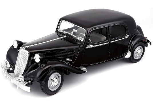 1/18 CITROEN Traction 15 CV...