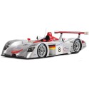 1/18 AUDI R8 N°8 Le Mans 2000