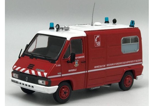 1/43 RENAULT Master T30...