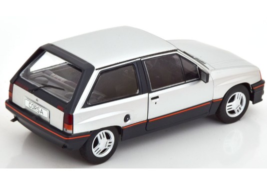 1/24 OPEL Corsa A SR 1984