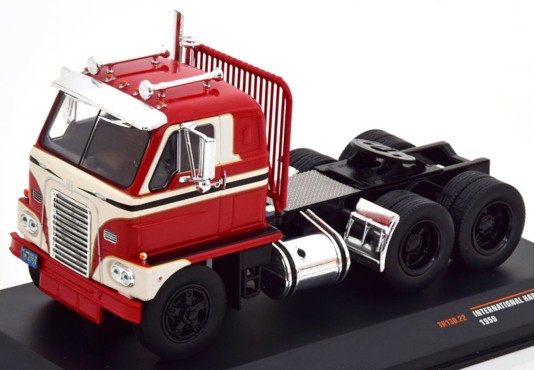 1/43 INTERNATIONAL Harvester DCOF-405 1959