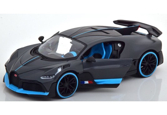 1/24 BUGATTI Divo 2019