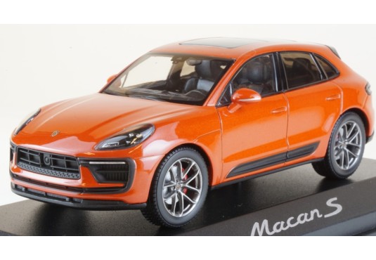 1/43 PORSCHE Macan S 2019