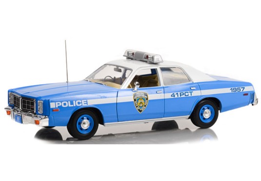 1/18 DODGE Monaco NYPD (New York Police Department) 1978