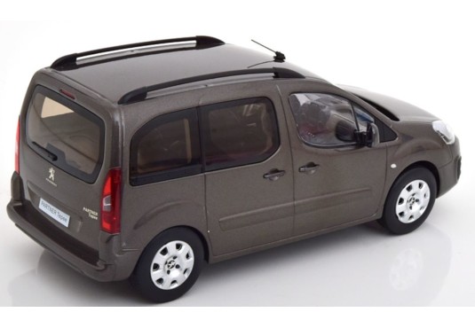 1/18 PEUGEOT Partner 2016