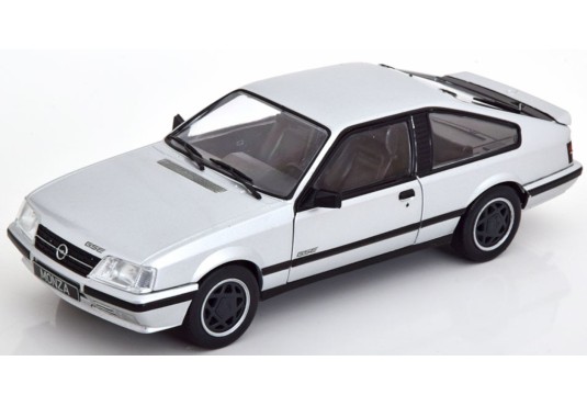 1/24 OPEL Monza A2 GSE 1983