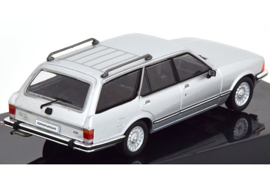 1/43 FORD Granada Break 2.8L Ghia 1982