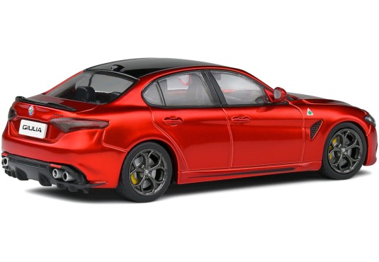 1/43 ALFA ROMEO Giulia Quadrifoglio 2016