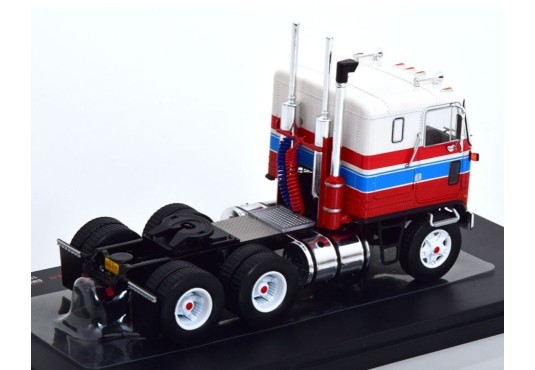 1/43 GMC Astro 95 1970