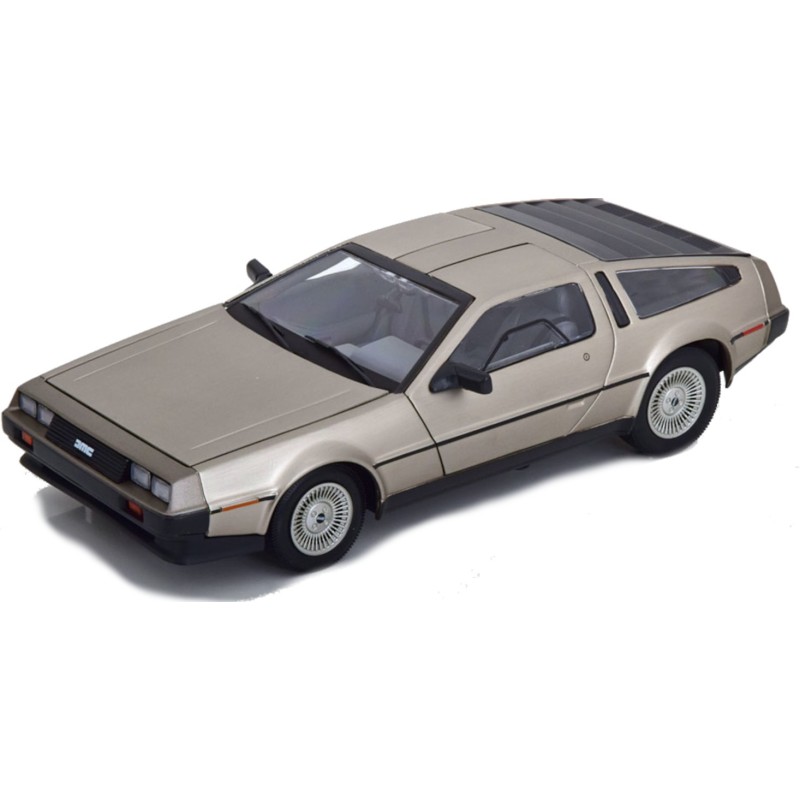 1/18 DE LOREAN DMC12 Coupé 1981
