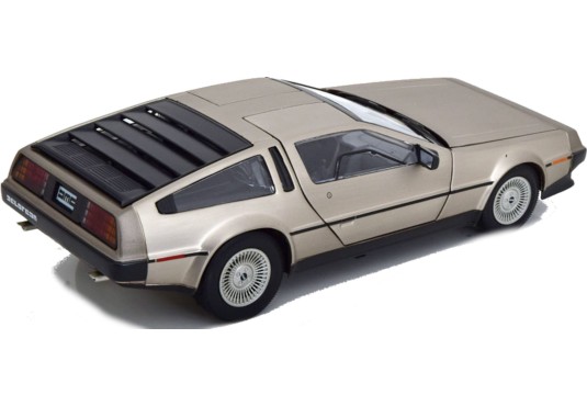 1/18 DE LOREAN DMC12 Coupé 1981