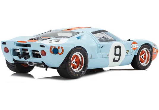 1/18 FORD GT 40 N°9 Le Mans 1968