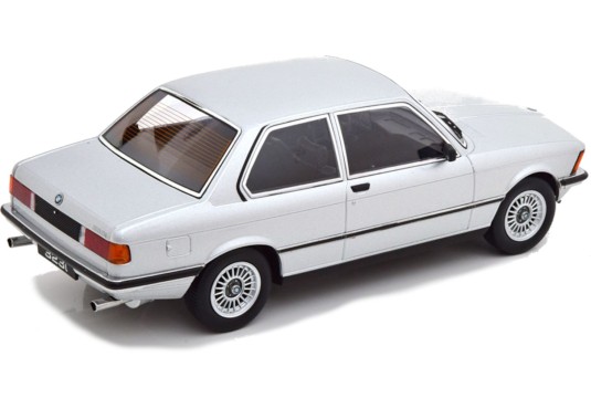 1/18 BMW 323i E21 1978