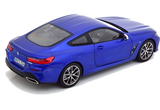 1/18 BMW M850i 2018