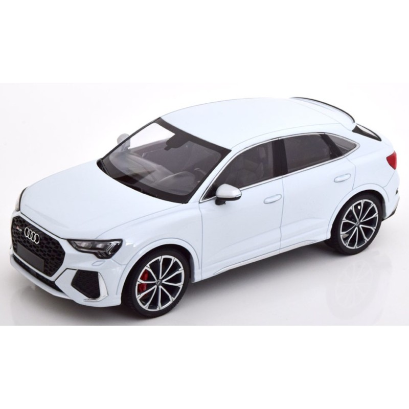 1/18 AUDI RS Q3 Sportback 2019