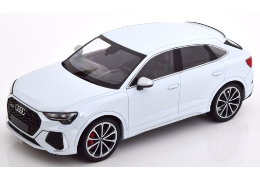 1/18 AUDI RS Q3 Sportback 2019