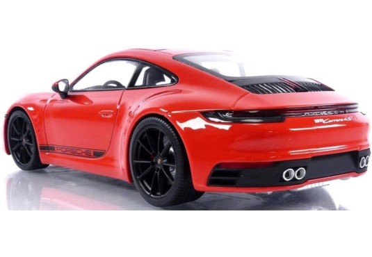 1/18 PORSCHE 992 Carrera 4 S 2019