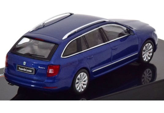 1/43 SKODA Superb II 2008