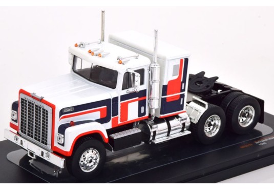 1/43 INTERNATIONAL Transtar...