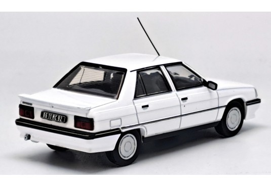 1/43 RENAULT 9 GTD 1988