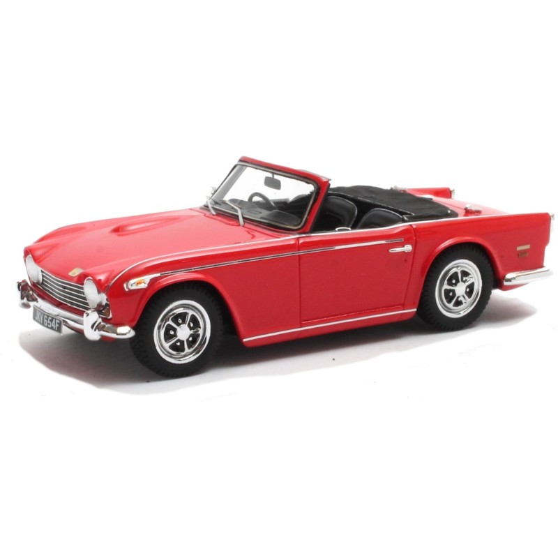 1/43 TRIUMPH TR5 PI 1967 1968