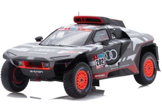 1/43 AUDI RS Q e-tron N°202...