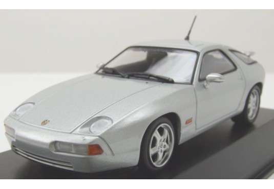 1/43 PORSCHE 928 GTS 1991