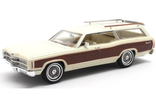 1/43 FORD Aurora II Country Squire Concept Car 1969