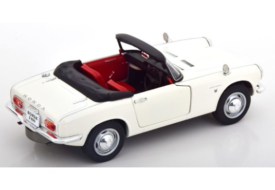 1/24 HONDA S800 Cabriolet 1966