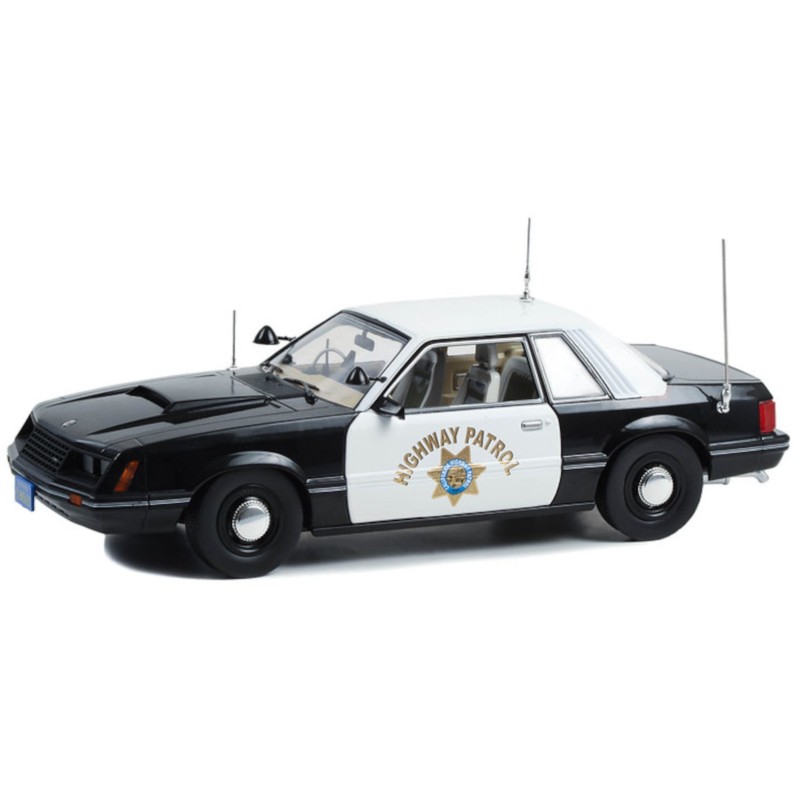 1/18 FORD Mustang SSP Highway Patrol 1982