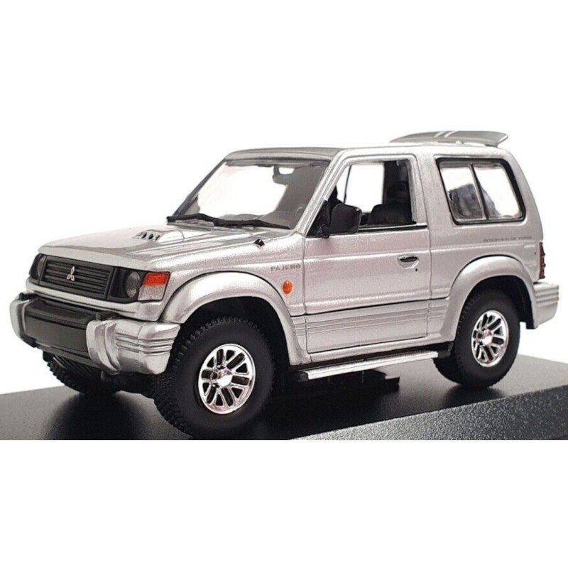 1/43 MITSUBISHI Pajero 1991