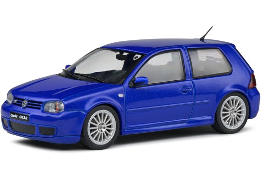 1/43 VOLKSWAGEN GOLF IV R32...