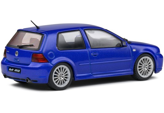 1/43 VOLKSWAGEN GOLF IV R32 2003