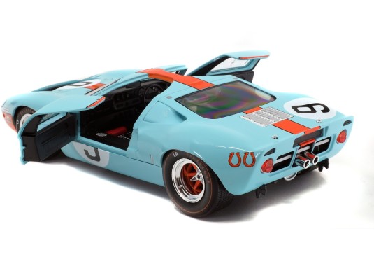 1/18 FORD GT40 MKI N°9 24 Heures du Mans 1968