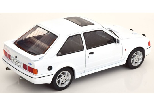 1/18 FORD Escort RS Turbo 1990