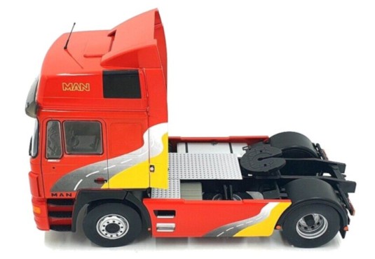 1/18 MAN F2000 1994