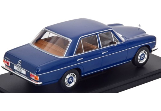 1/24 MERCEDES 200 D W115 1968