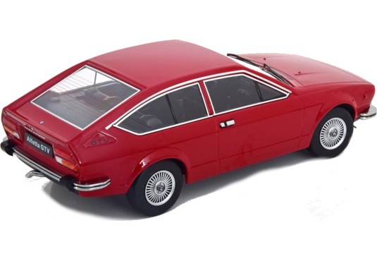 1/18 ALFA ROMEO Alfetta 2000 GTV 1976