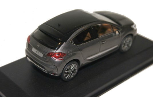 1/43 CITROEN DS 4 2015 CITROEN