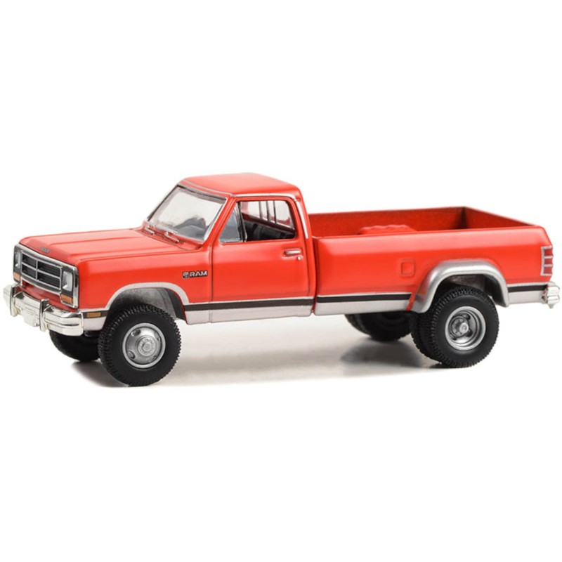 1/64 DODGE RAM D-350 Double 1969