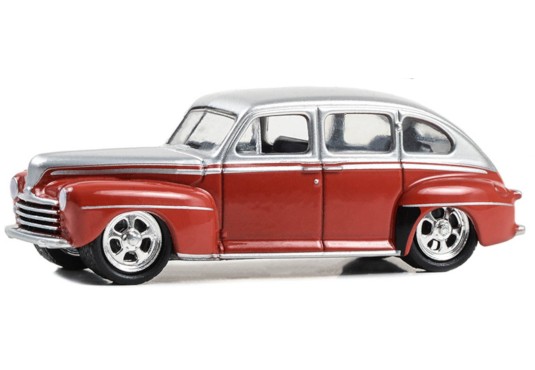 1/64 FORD Fordor Super Deluxe 1947