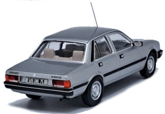 1/43 PEUGEOT 505 GR 1982