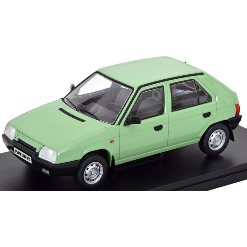 1/24 SKODA Favorit 1987